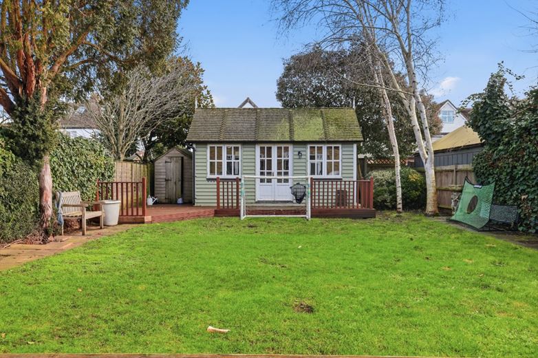 5 bedroom house, Belgrave Road, Barnes SW13 - Available