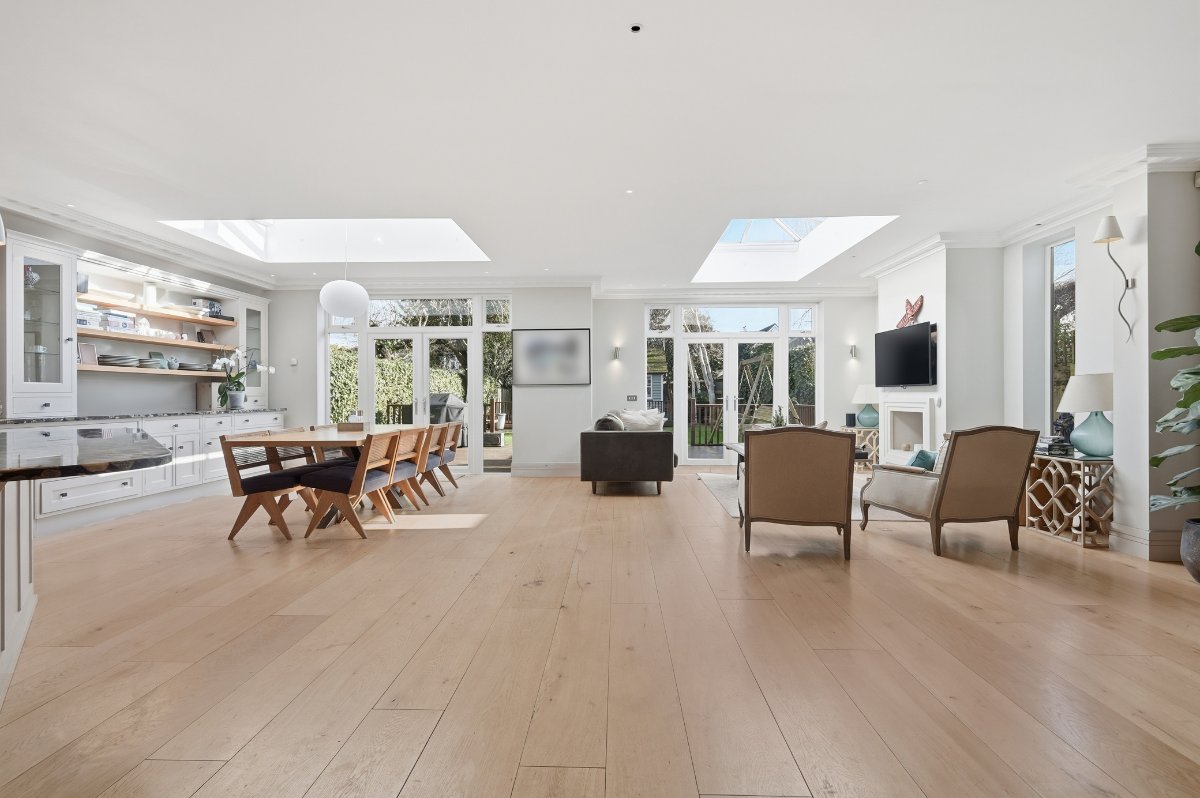 5 bedroom house, Belgrave Road, Barnes SW13 - Available