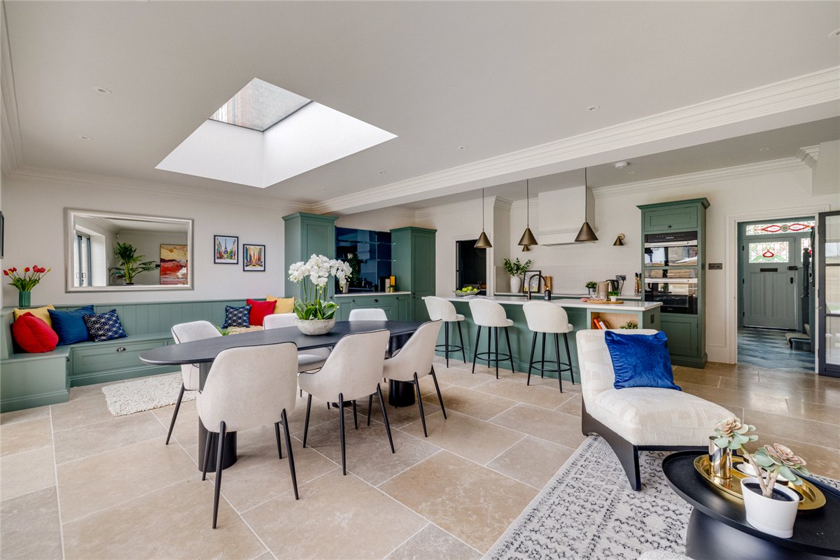 5 bedroom house, Byfeld Gardens, London SW13 - Available