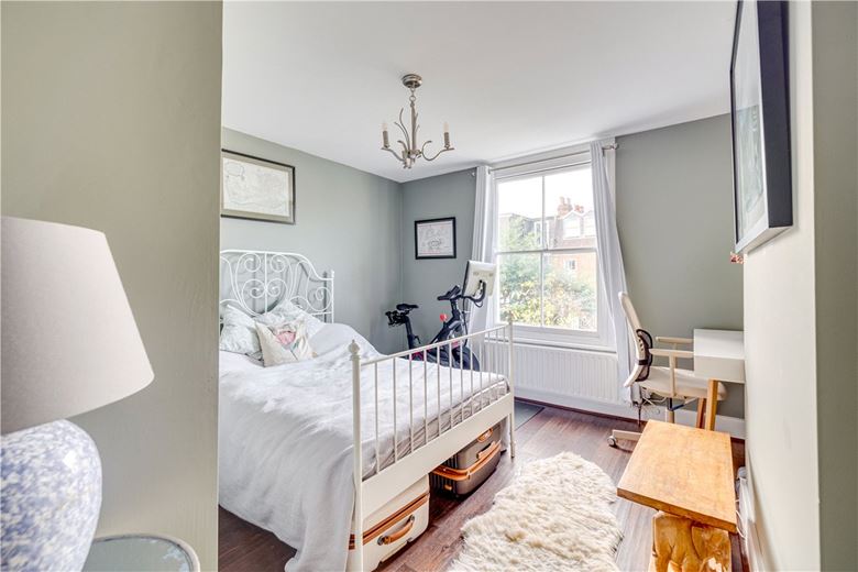 4 bedroom house, Replingham Road, London SW18 - Sold