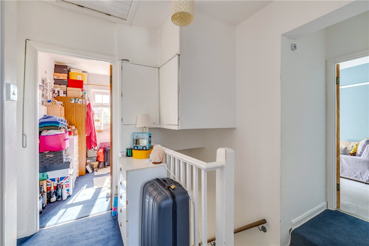 4 bedroom house, Limes Avenue, London SW13 - Available