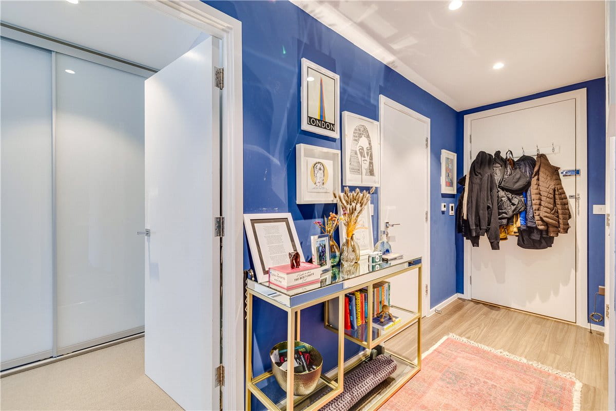 1 bedroom flat, Buckhold Road, London SW18 - Sold