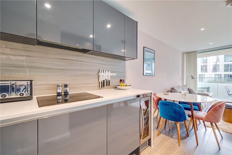 1 bedroom flat, Buckhold Road, London SW18 - Sold