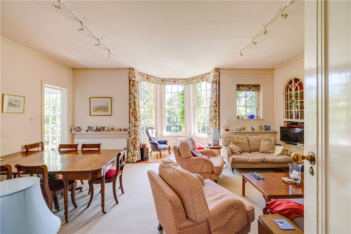 4 bedroom house, Albert Drive, London SW19 - Available