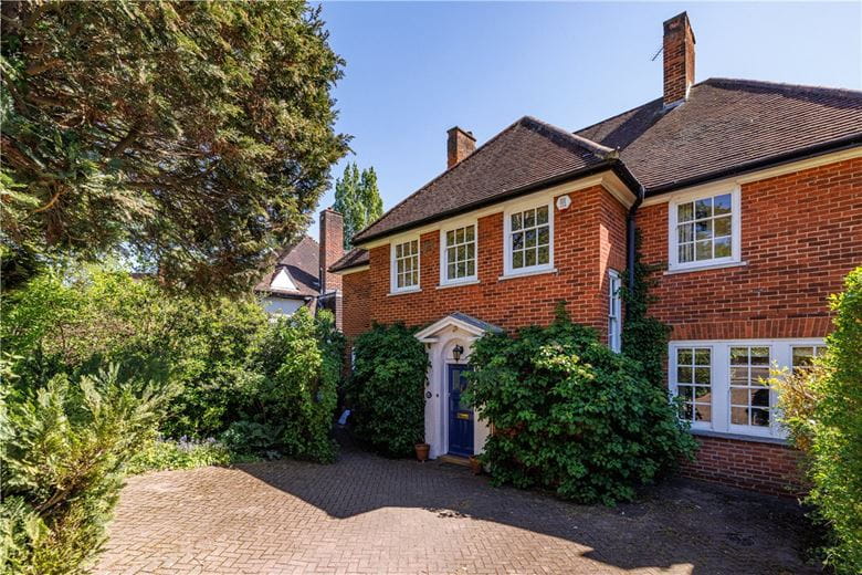 4 bedroom house, Albert Drive, London SW19 - Available