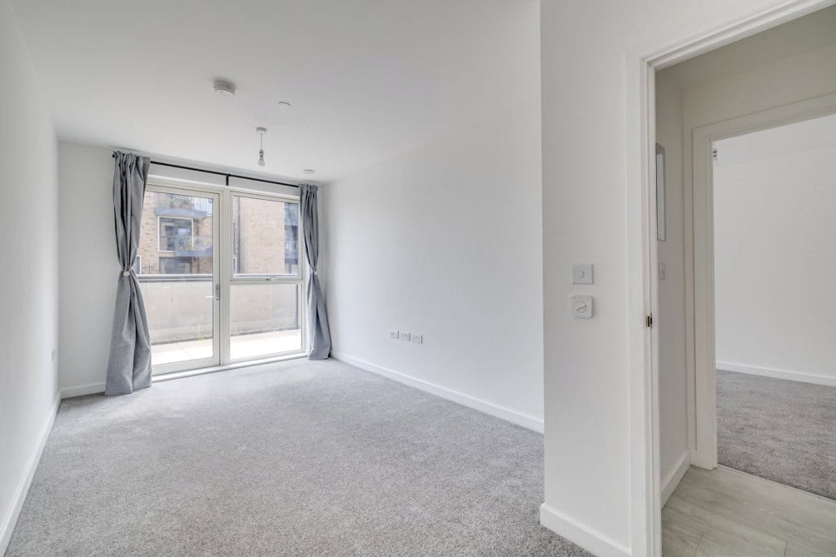 2 bedroom flat, Unity Lane, Hounslow TW3 - Available