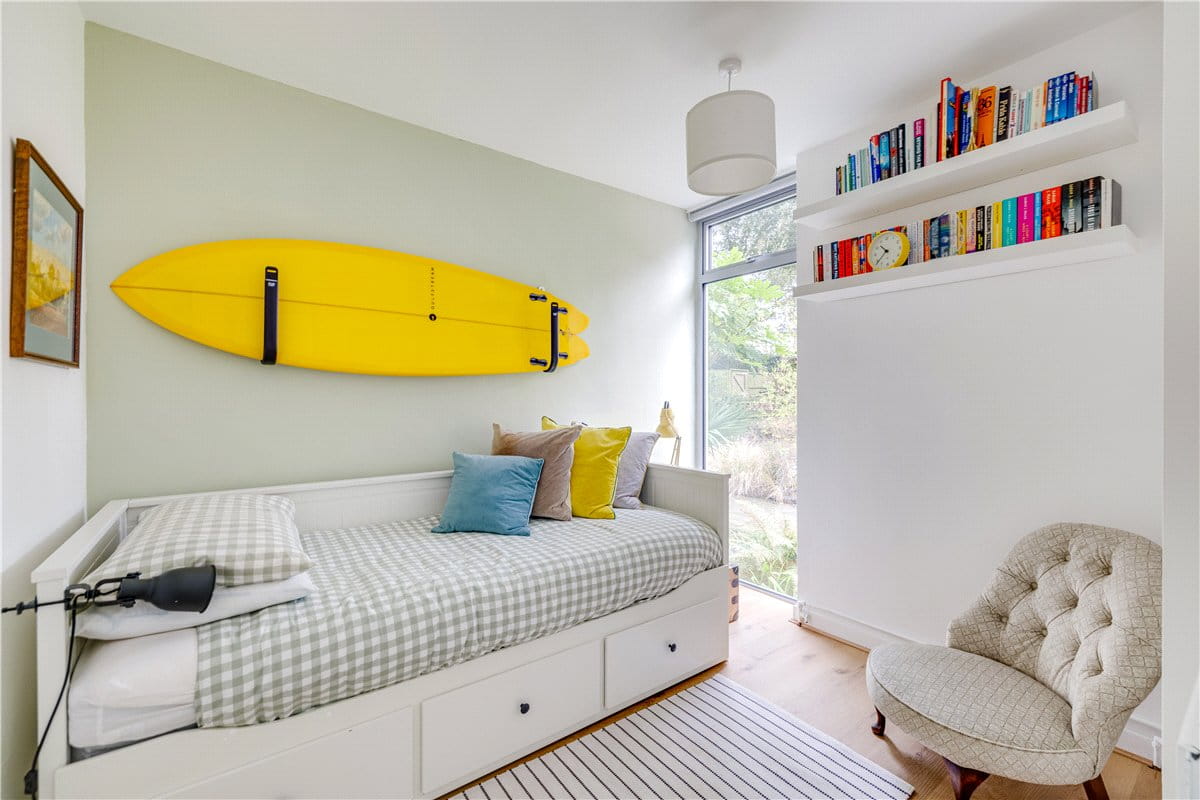 2 bedroom maisonette, Claudia Place, London SW19 - Available