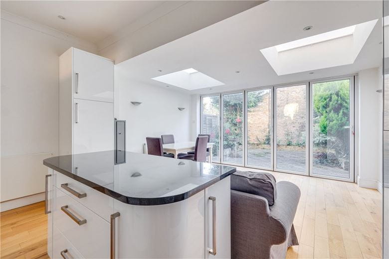 3 bedroom house, Brookwood Road, London SW18 - Sold