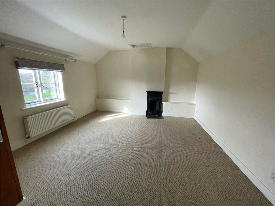 3 bedroom house, Montford, Montford Bridge SY4 - Available