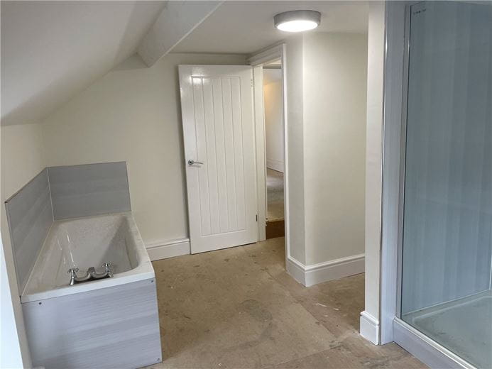 3 bedroom house, Wrexham Road, Pontblyddyn CH7 - Under Offer