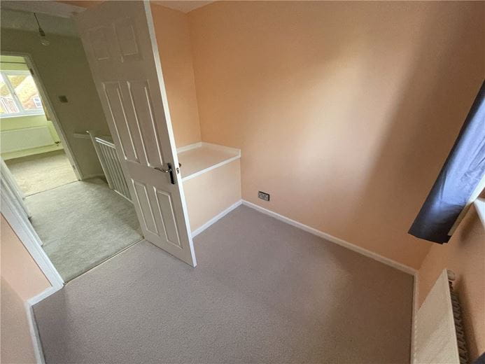 3 bedroom house, Leasows Park, Shawbury SY4 - Available