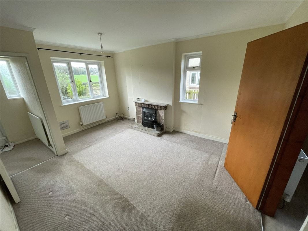 3 bedroom house, Rowton Avenue, Rowton SY5 - Available