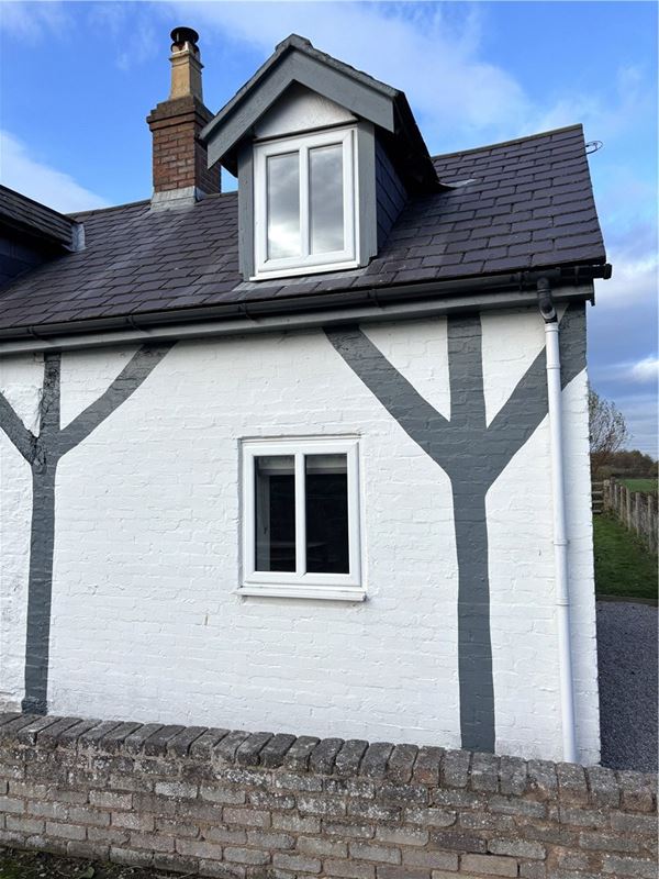 3 bedroom house, Pentre Lane, Rhuddlan LL18 - Available