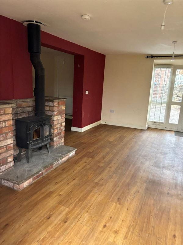  bedroom house, Waen Road, Dyserth LL18 - Available