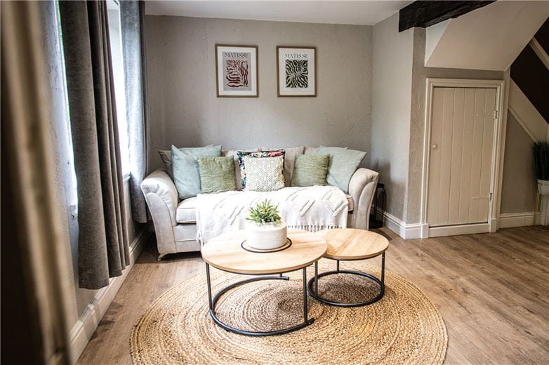 2 acres House, Abbey Road, Llangollen LL20 - Available