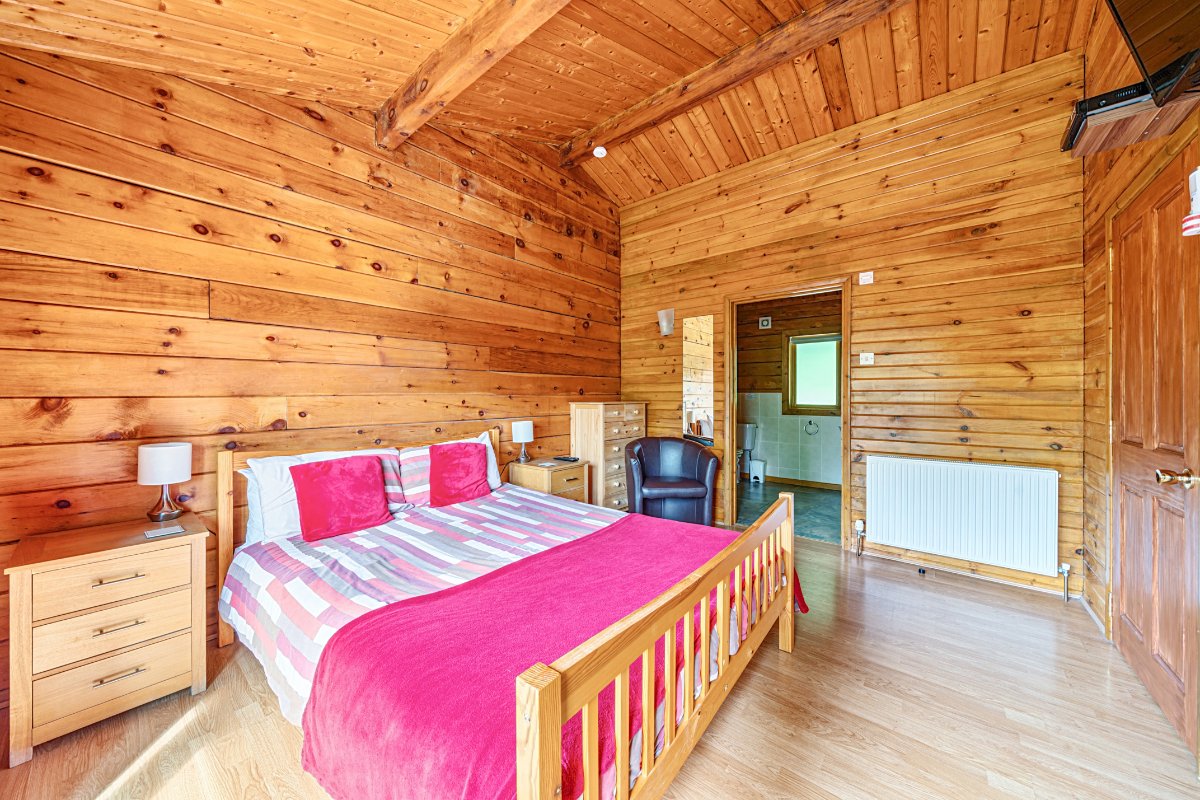 8 bedroom , Buckland Brewer, Bideford EX39 - Available