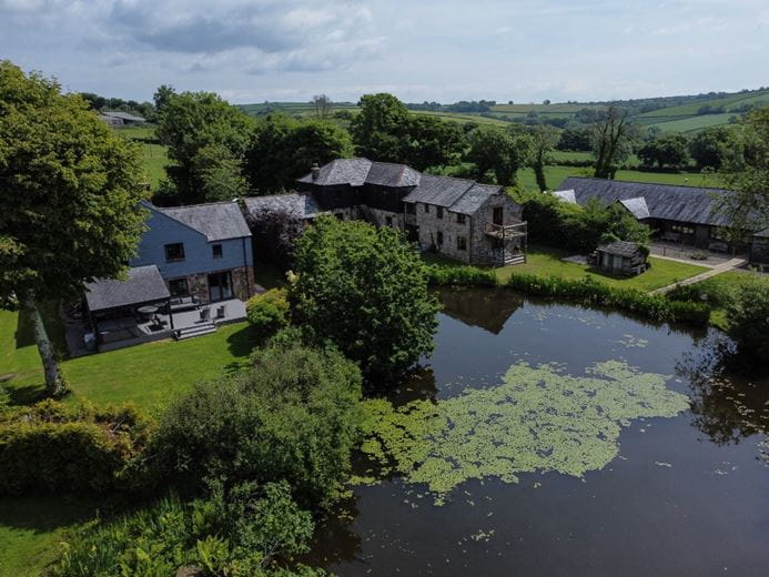 5 bedroom house, Liskeard Road, Callington PL17 - Available