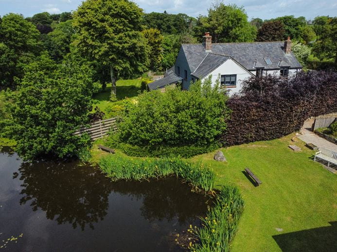 5 bedroom house, Liskeard Road, Callington PL17 - Available