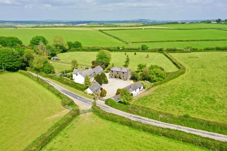 9 bedroom house, Pelynt, Looe PL13 - Available