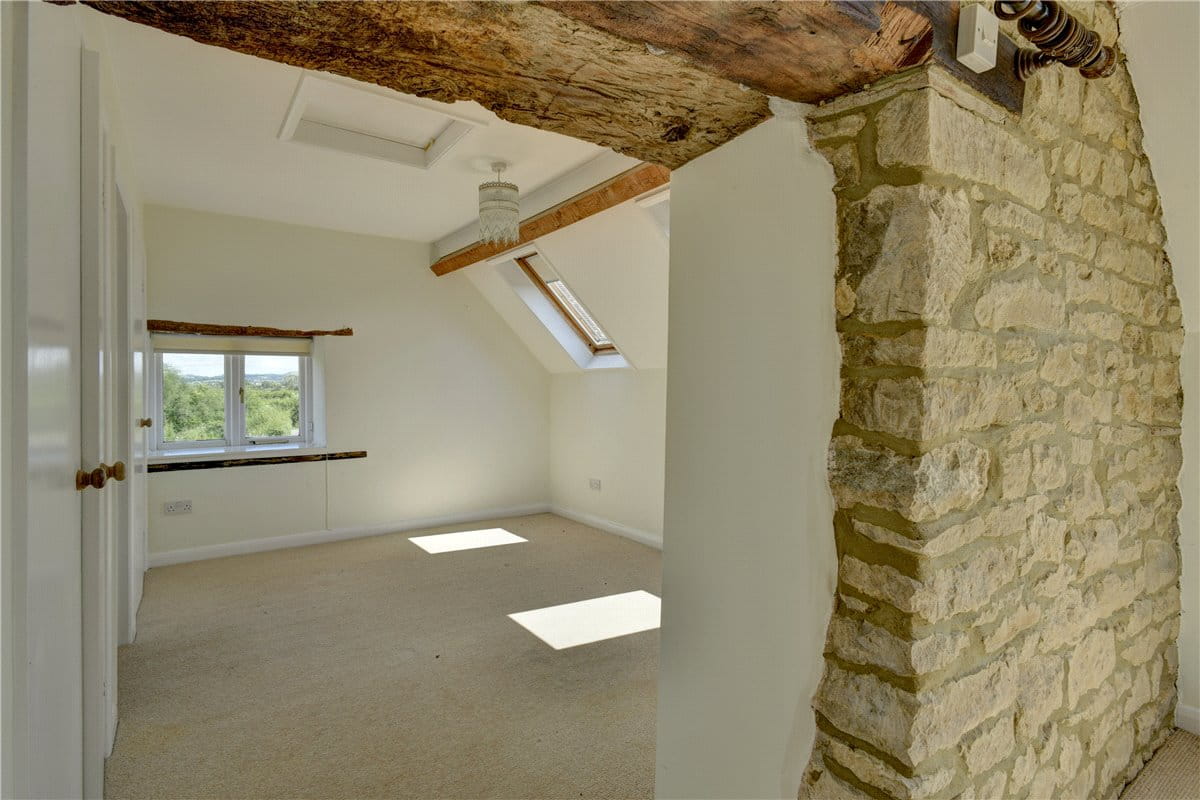  bedroom house, Moorside, Sturminster Newton DT10 - Available