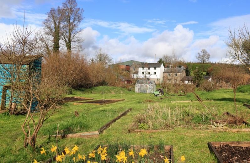 7 bedroom house, Wilton Mill Farm & Cottages, Pelynt PL13 - Sold