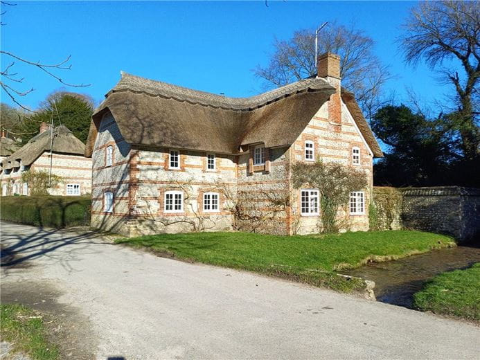 3 bedroom house, Up Cerne, Dorchester DT2 - Available