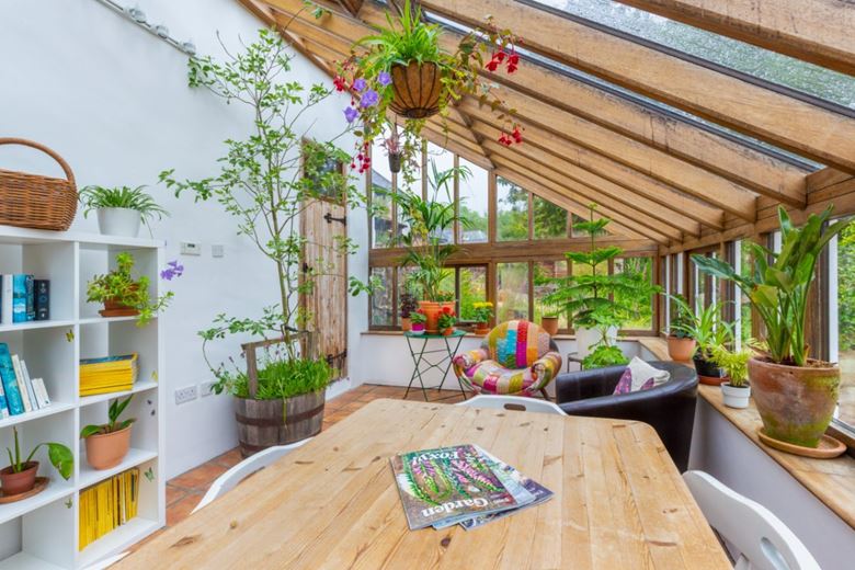 4 bedroom house, Cookbury Court, Cookbury EX22 - Available