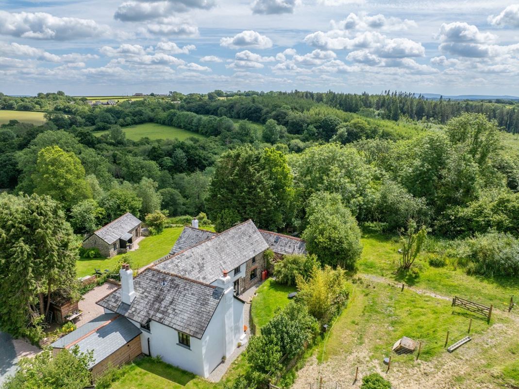 4 bedroom house, Cookbury, Holsworthy EX22 - Available