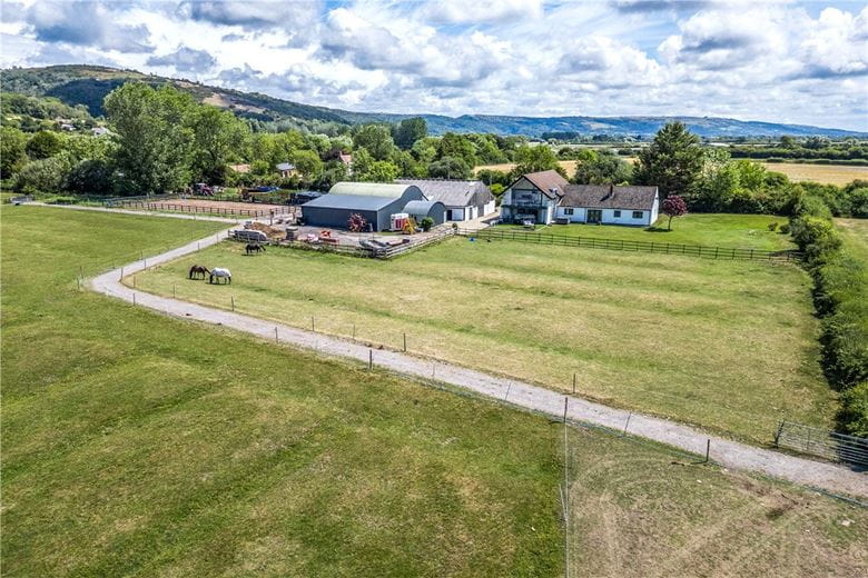 47.2 acres House, Lower Weare, Axbridge BS26 - Available