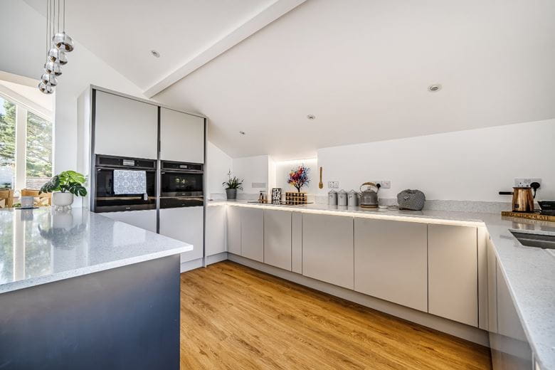 5 bedroom house, St. Breock, Wadebridge PL27 - Available