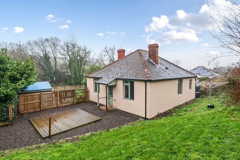 3 bedroom bungalow, Mendip Road, Stoke St. Michael BA3 - Available