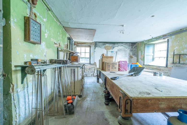 160.7 acres Country Estate, Zelah, Truro TR4 - Available