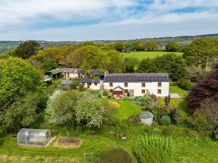 5.9 acres Farm, Pulla Cross, Truro TR4 - Sold STC