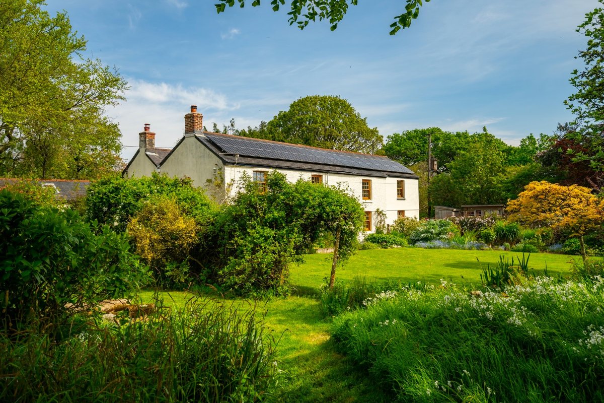 5.9 acres Farm, Pulla Cross, Truro TR4 - Sold STC