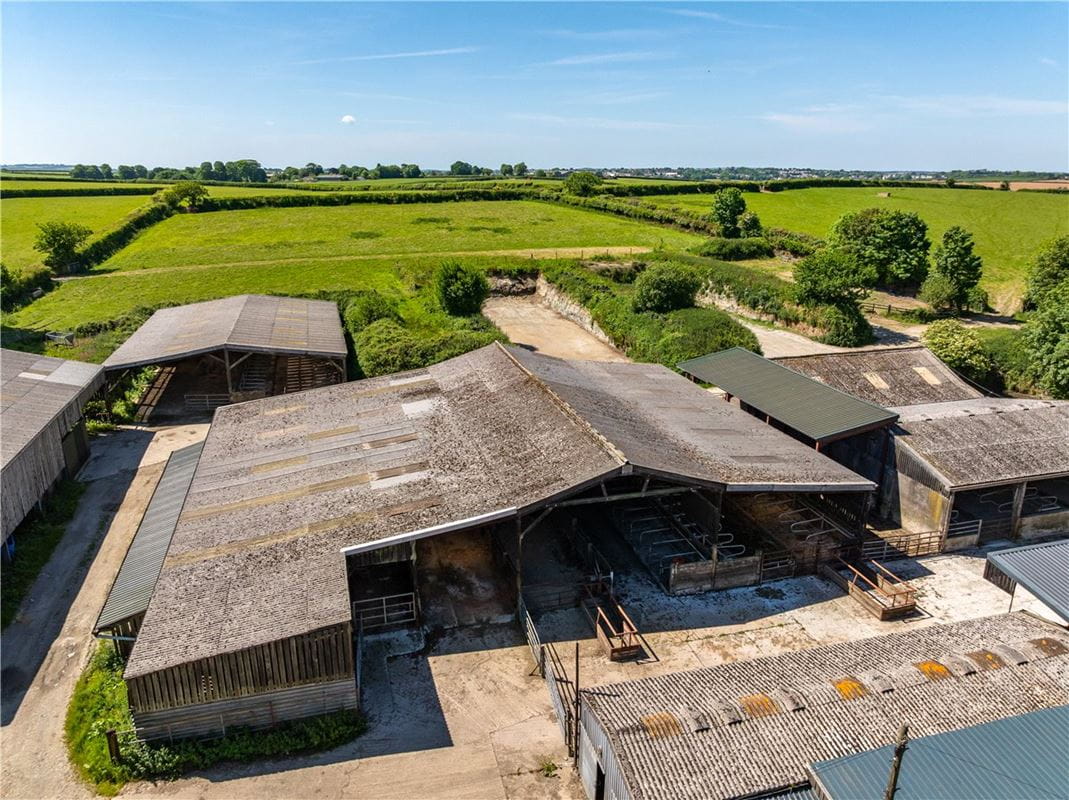 101.7 acres House, Liskeard, Cornwall PL14 - Under Offer