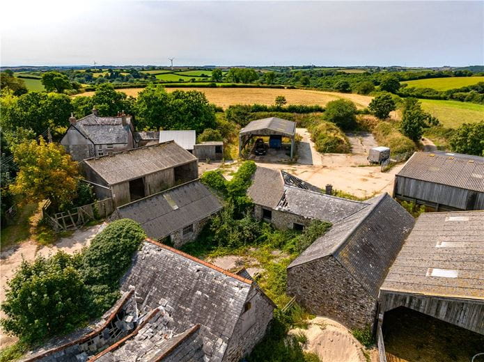 4.4 acres House, Grampound Road, Truro TR2 - Available