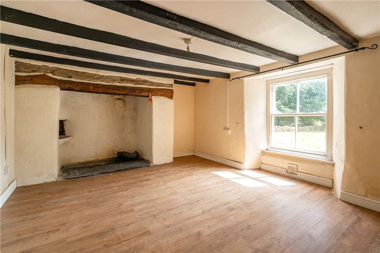 4.4 acres House, Grampound Road, Truro TR2 - Available