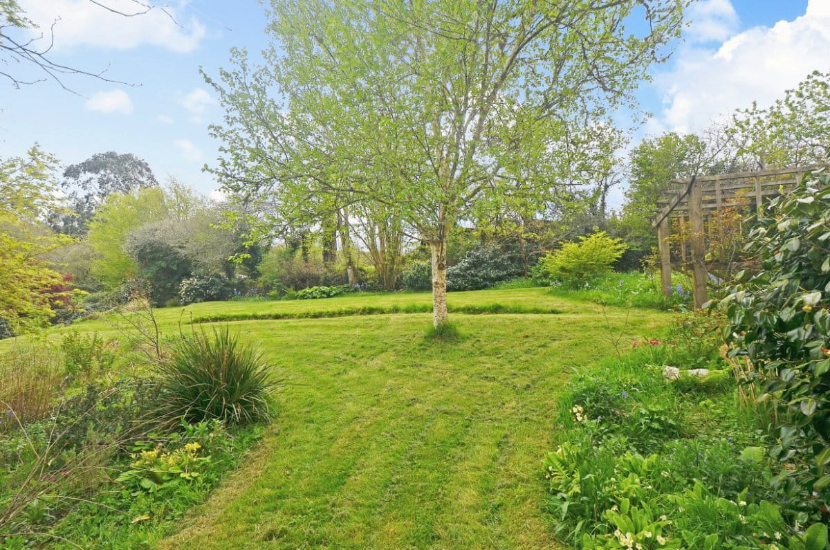 6.8 acres Farm, Hale Mills, Twelveheads TR4 - Available