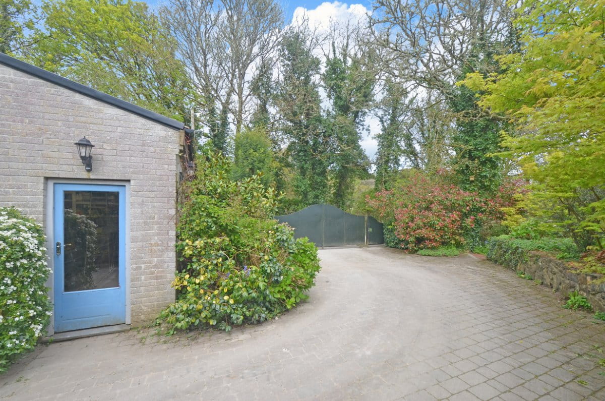 6.8 acres Farm, Hale Mills, Twelveheads TR4 - Available