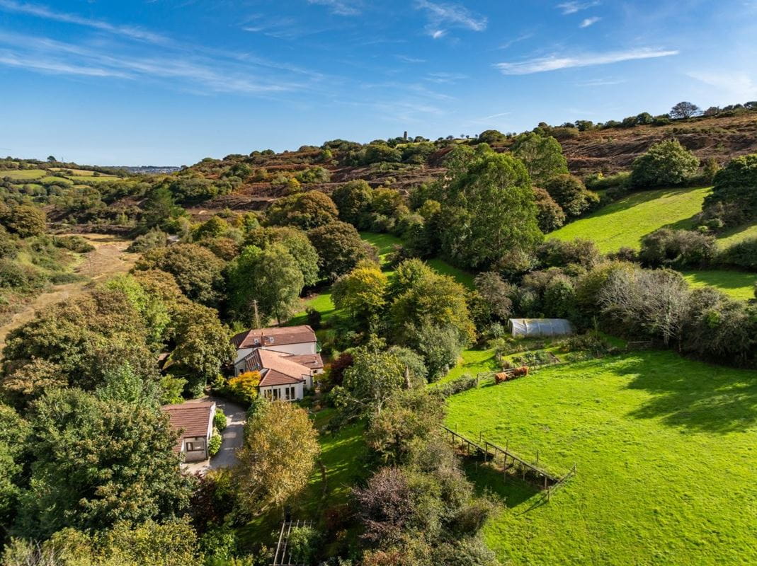 6.8 acres Farm, Hale Mills, Twelveheads TR4 - Available