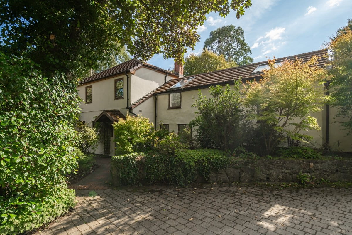 6.8 acres Farm, Hale Mills, Twelveheads TR4 - Available