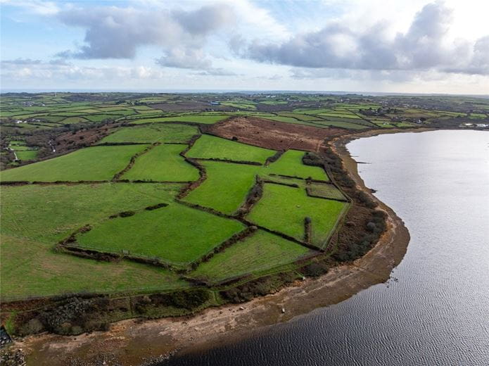 124.3 acres Farm, Carnmenellis, Nr Stithians TR16 - Available