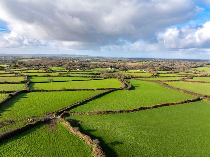 105 acres Farm, Praze, Camborne TR14 - Available