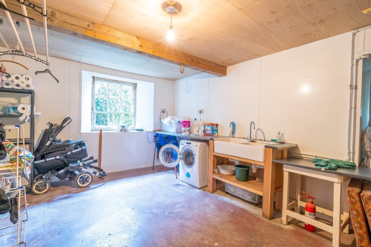 60.4 acres House, Zelah, Truro TR4 - Available