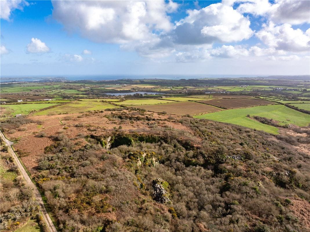 18.5 acres Land, Spargo Quarry, Mabe TR10 - Available