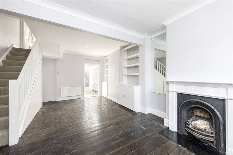 3 bedroom house, Elsley Road, London SW11