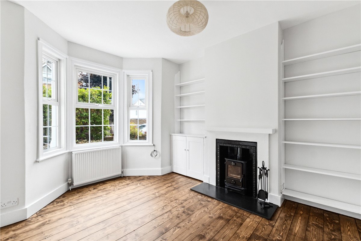 2 bedroom house, Beechcroft Road, London SW17