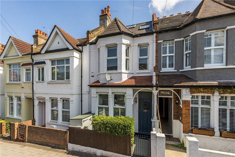 3 bedroom house, Brudenell Road, London SW17 - Let Agreed