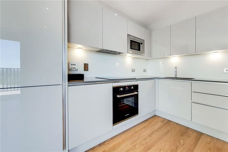 1 bedroom flat, Greyhound Parade, Wimbledon Grounds, London SW17