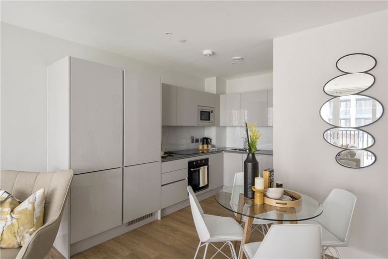 3 bedroom flat, Greyhound Parade, Wimbledon Grounds, London SW17